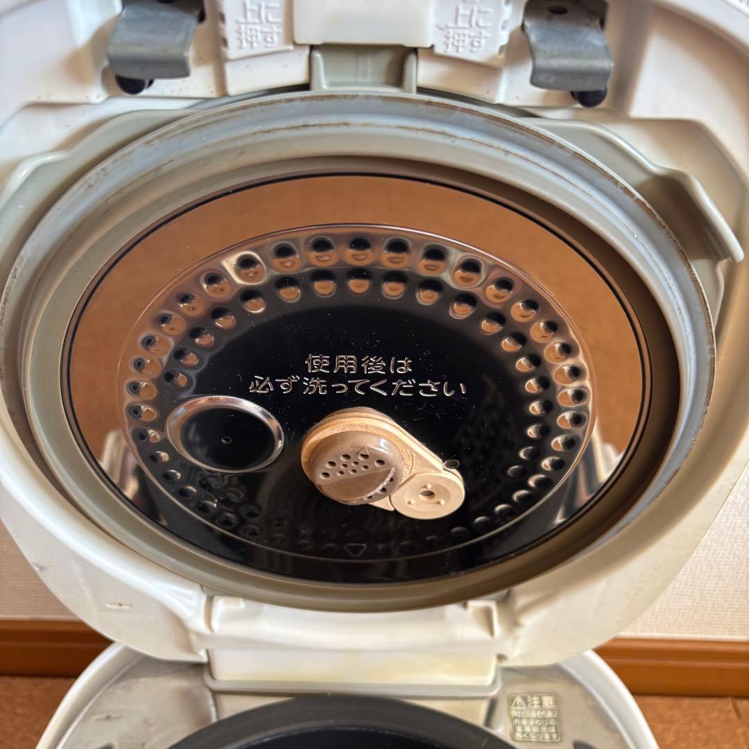 【良品】TOSHIBA RC-18VQL 10合 真空圧力IH ジャー炊飯器