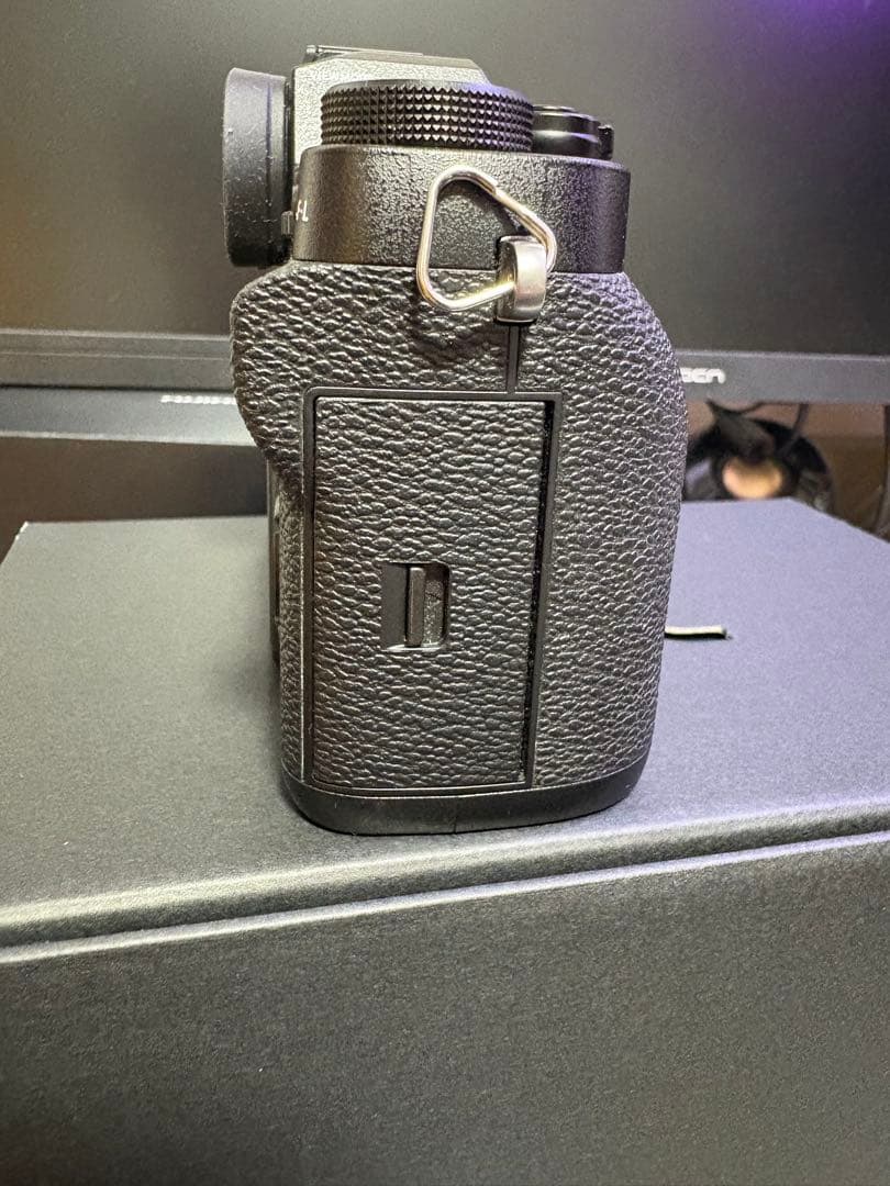 【美品】FUJIFILM X-T2 おまけ付き