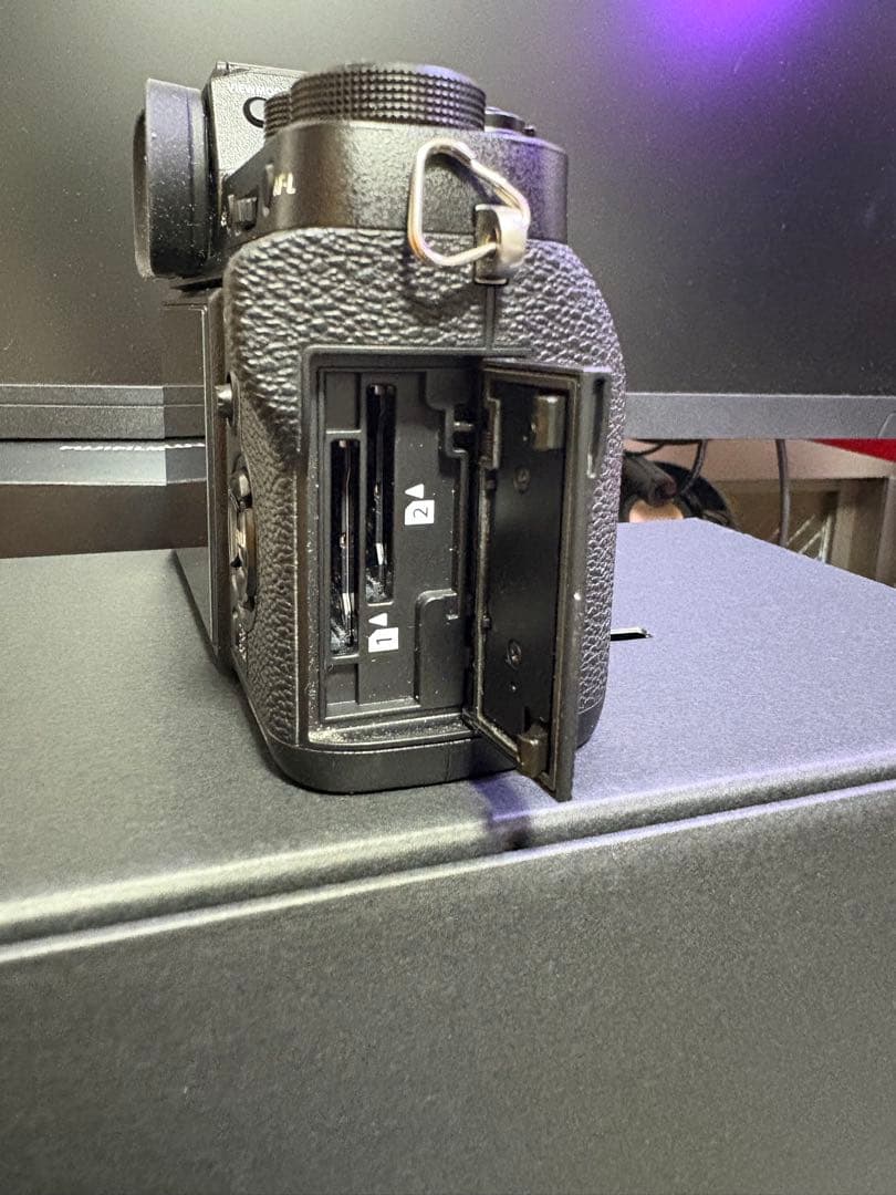 【美品】FUJIFILM X-T2 おまけ付き