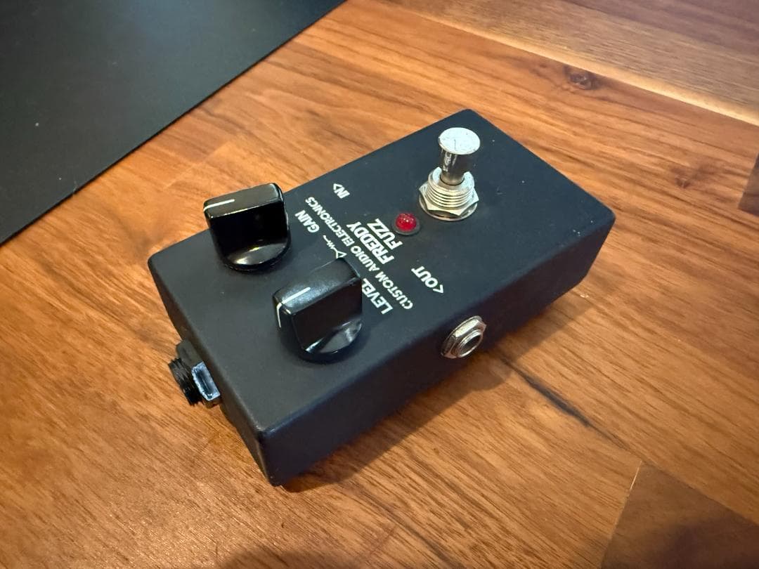 ギター Custom Audio Electronics Freddy Fuzz V2