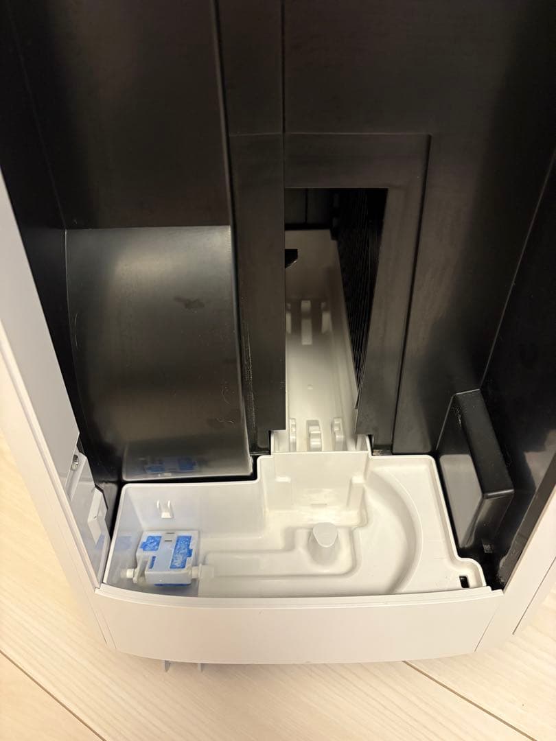 SHARP 空気清浄機 大容量タンク　KI-NX75 加湿フィルター無し