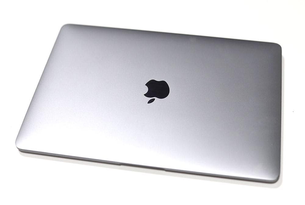 2020年製/MacBook Air/Core i3/13インチ/256GB