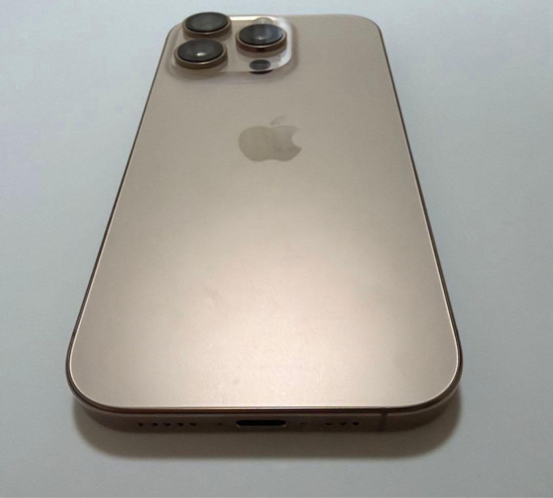 Apple iPhone 16 Pro 256GB デザートチタニウム