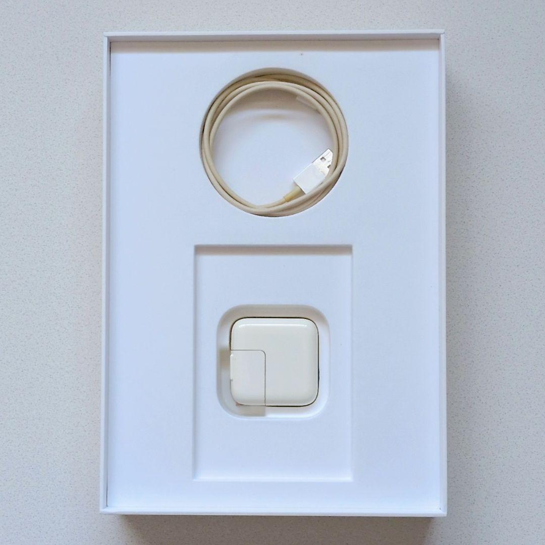 【美品】iPad 第6世代 Wi-Fi＋Cellular 32GB