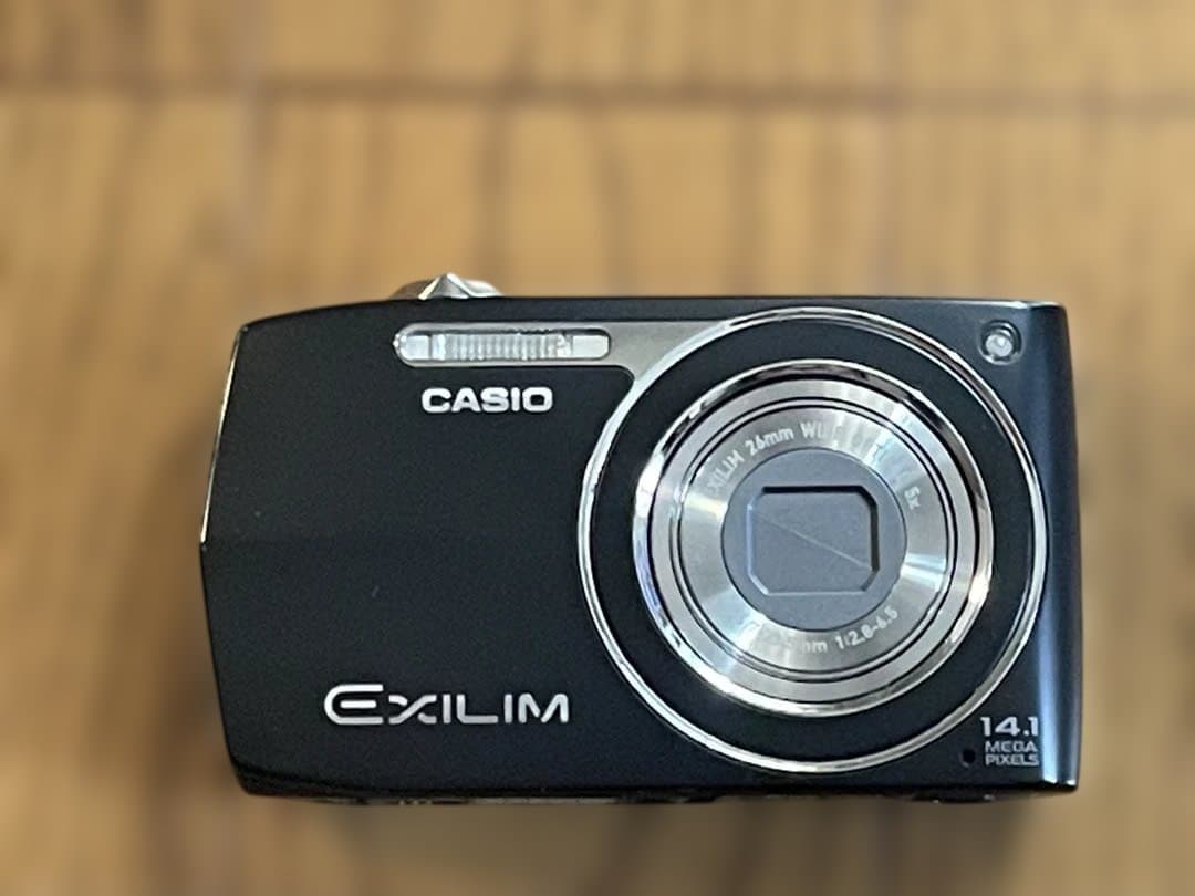 CASIO EXILIM EX-Z2000 デジカメ　箱・付属品完備