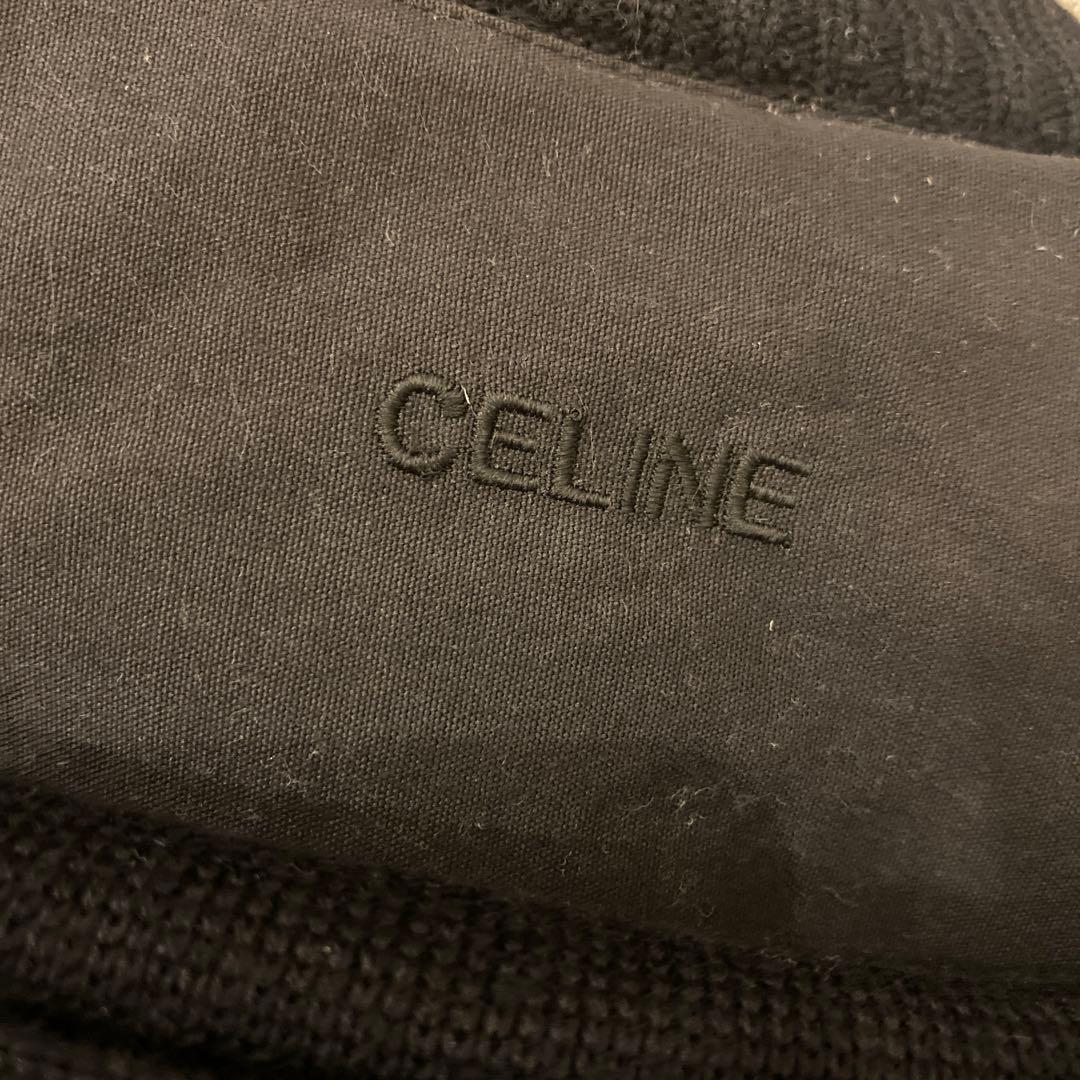 セリーヌ　ニット