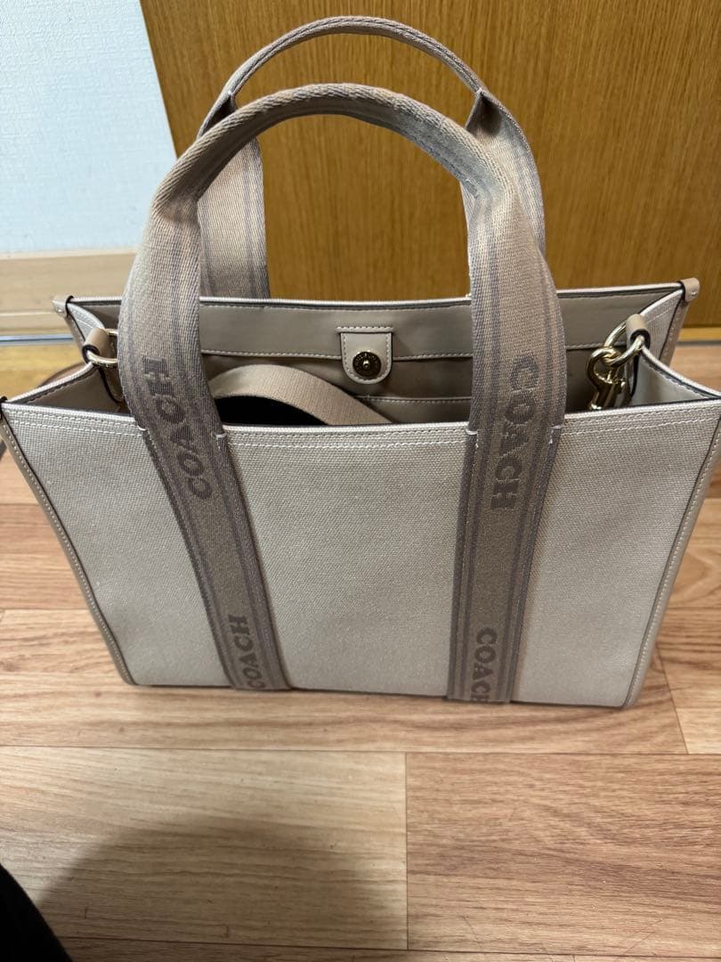 新品　未使用COACH ベージュ トートバッグ　品番: CAK93 IMLG6
