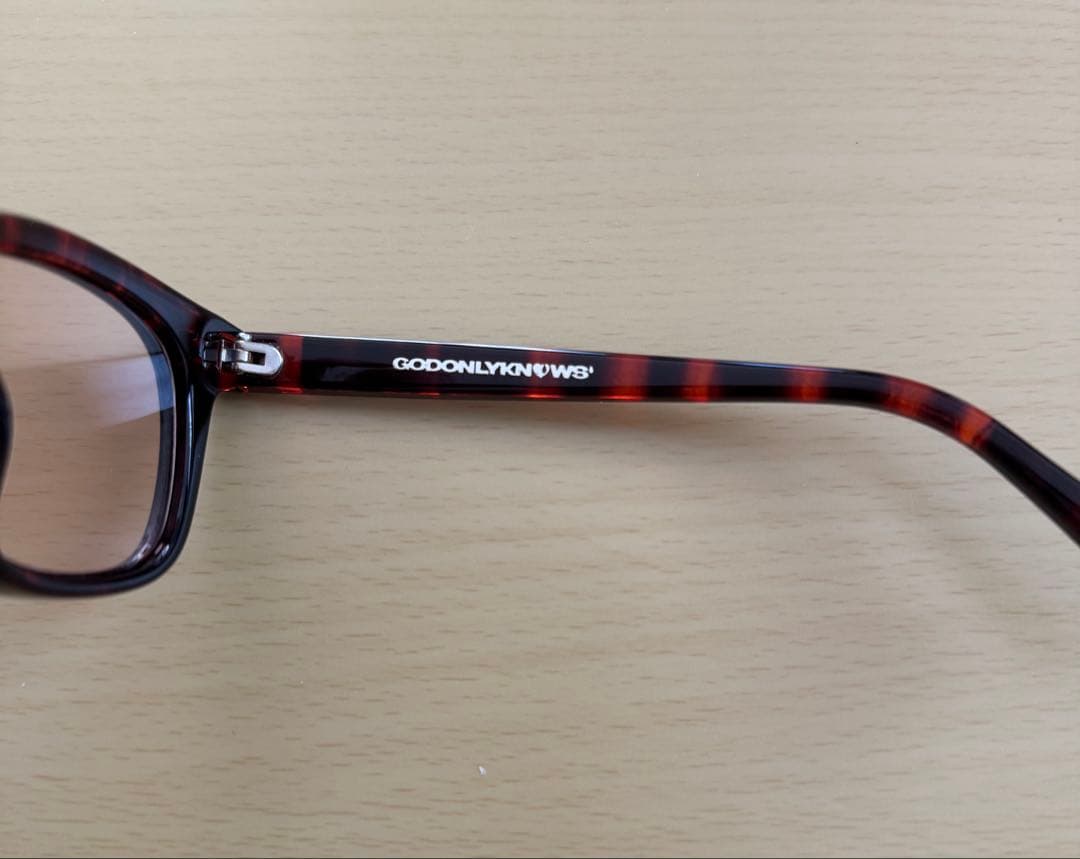 岩田剛典GOK HEART LOGO SUNGLASSES BROWN