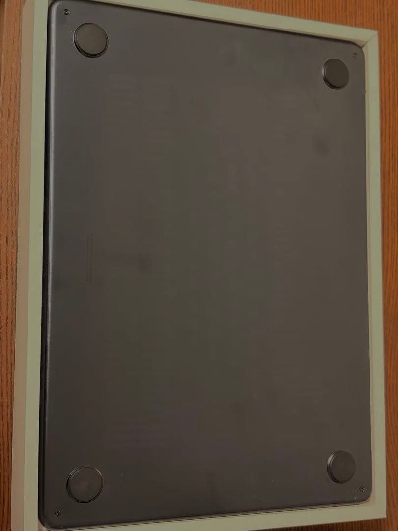 MacbookAirミッドナイト（M2チップ搭載13インチ、256GB）