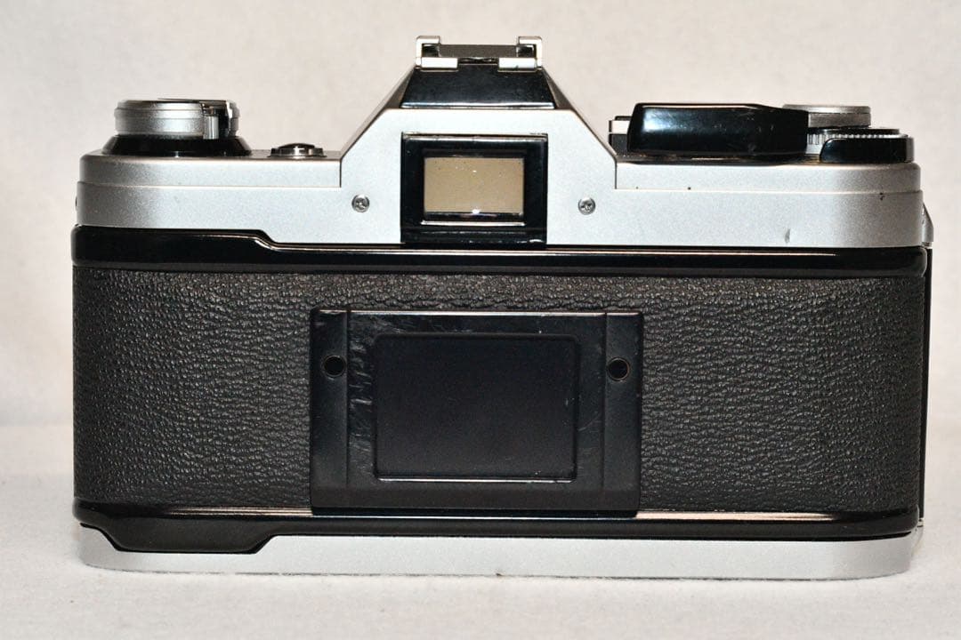 《動作品》CANON AE-1+FD f50mm/1.4ssc a436