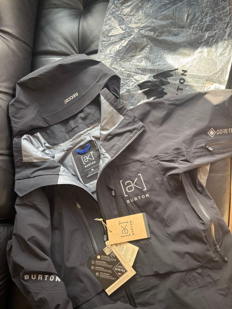 Burton ak Mホバー ジャケット hover jacket 黒 日本正規