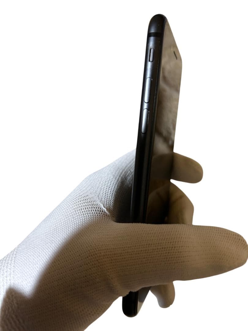 【美品】Apple iPhone 8 バッテリー100%