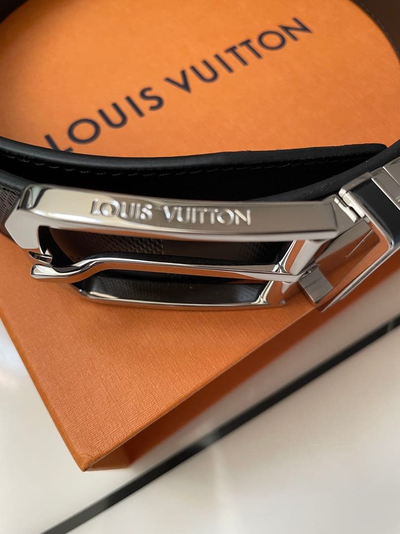 （新品）ルイヴィンサンチュールスレンダー M9906レザーベルト　ダミエ