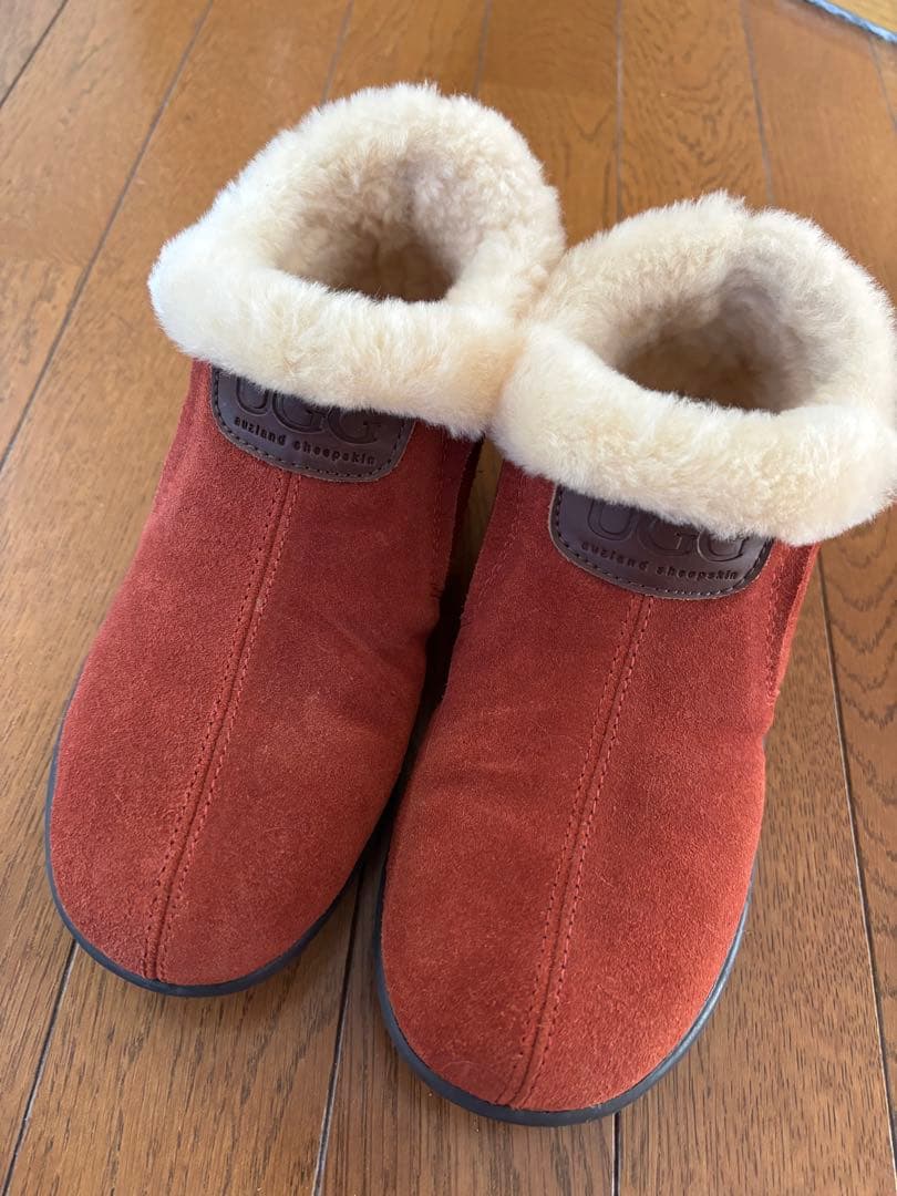 かわいいUGG ムートンショート ブーツ 新品