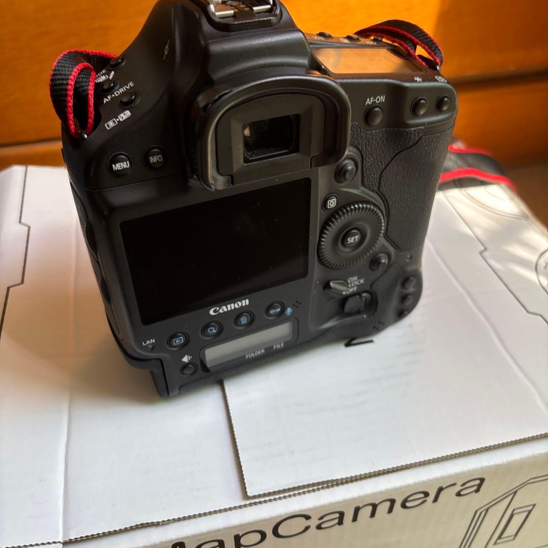 Canon EOS-1D X カメラバッテリー、レンズ、CF.取説、充電器付き
