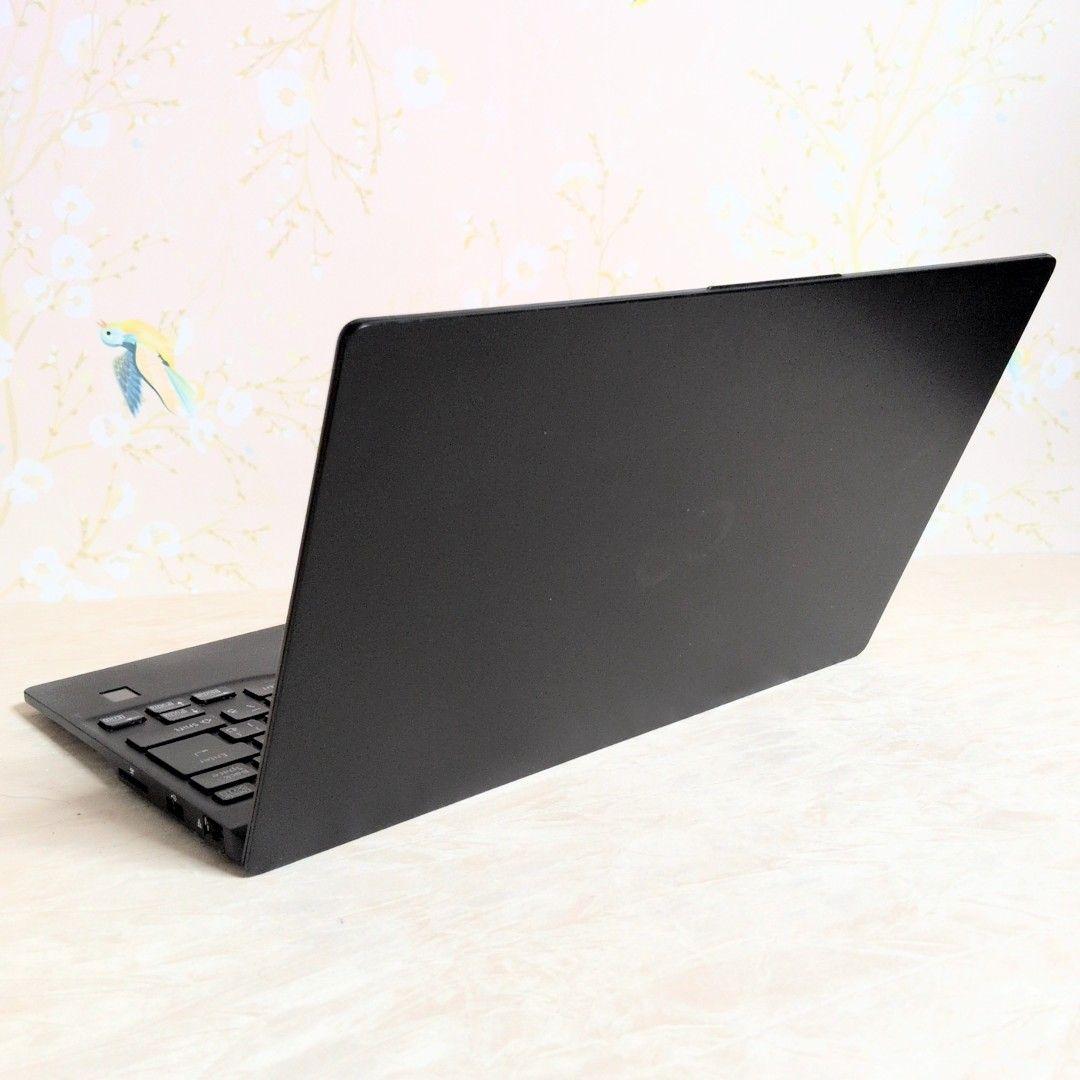 薄型超軽量！富士通 LIFEBOOK U931　11世代 8GB 256GB