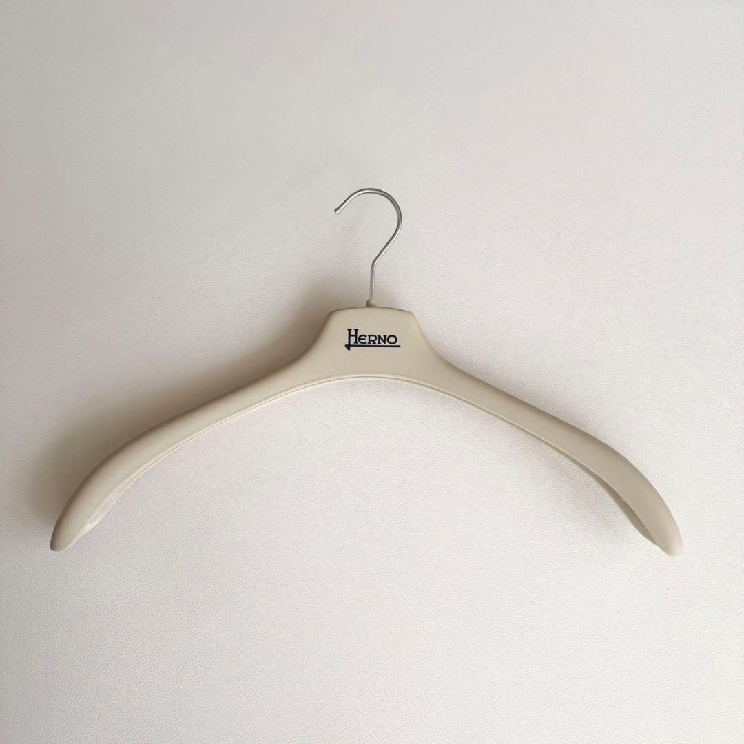 ◾️新品タグ付　HERNO ヘルノ 定価20万以上　ダウン ツィード　ドッキング