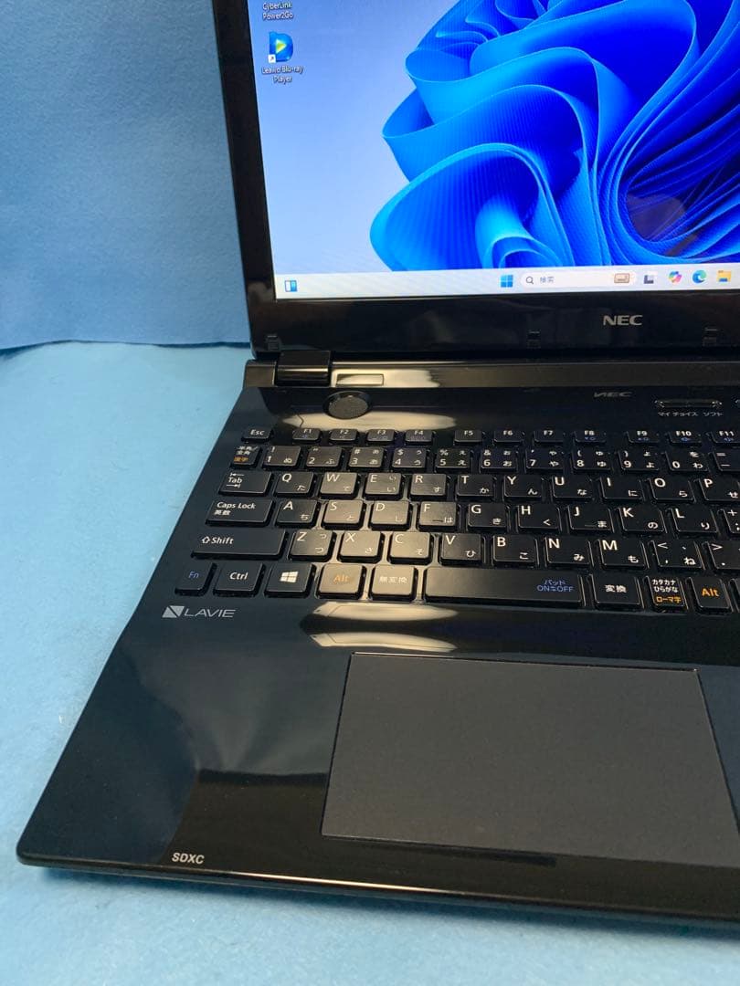 NEC/ラヴィ/6th i3/Win11/Office/SSD/BD㉛