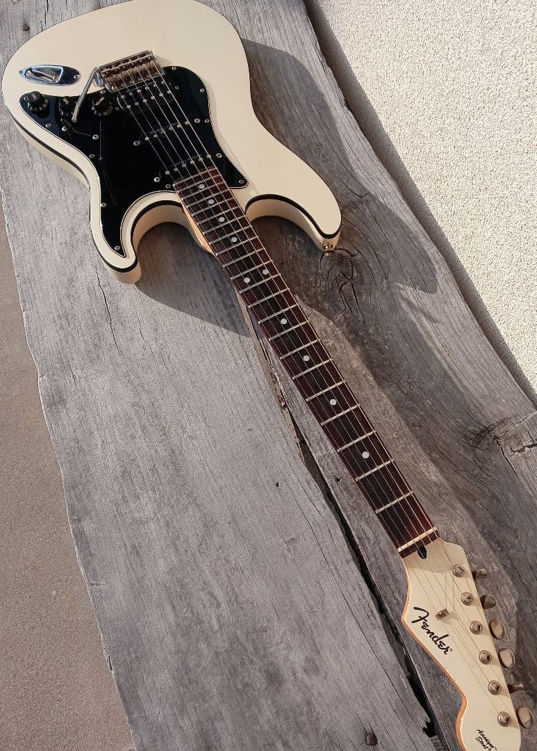 フェンダージャパンエアロダインミディアムスケール