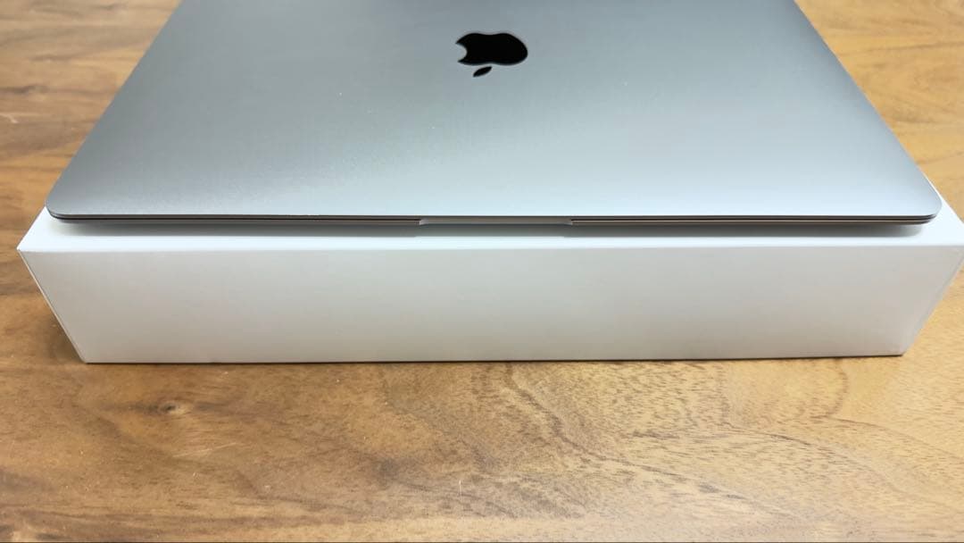 Apple MacBook Air M1 8GB 512GB スペースグレー