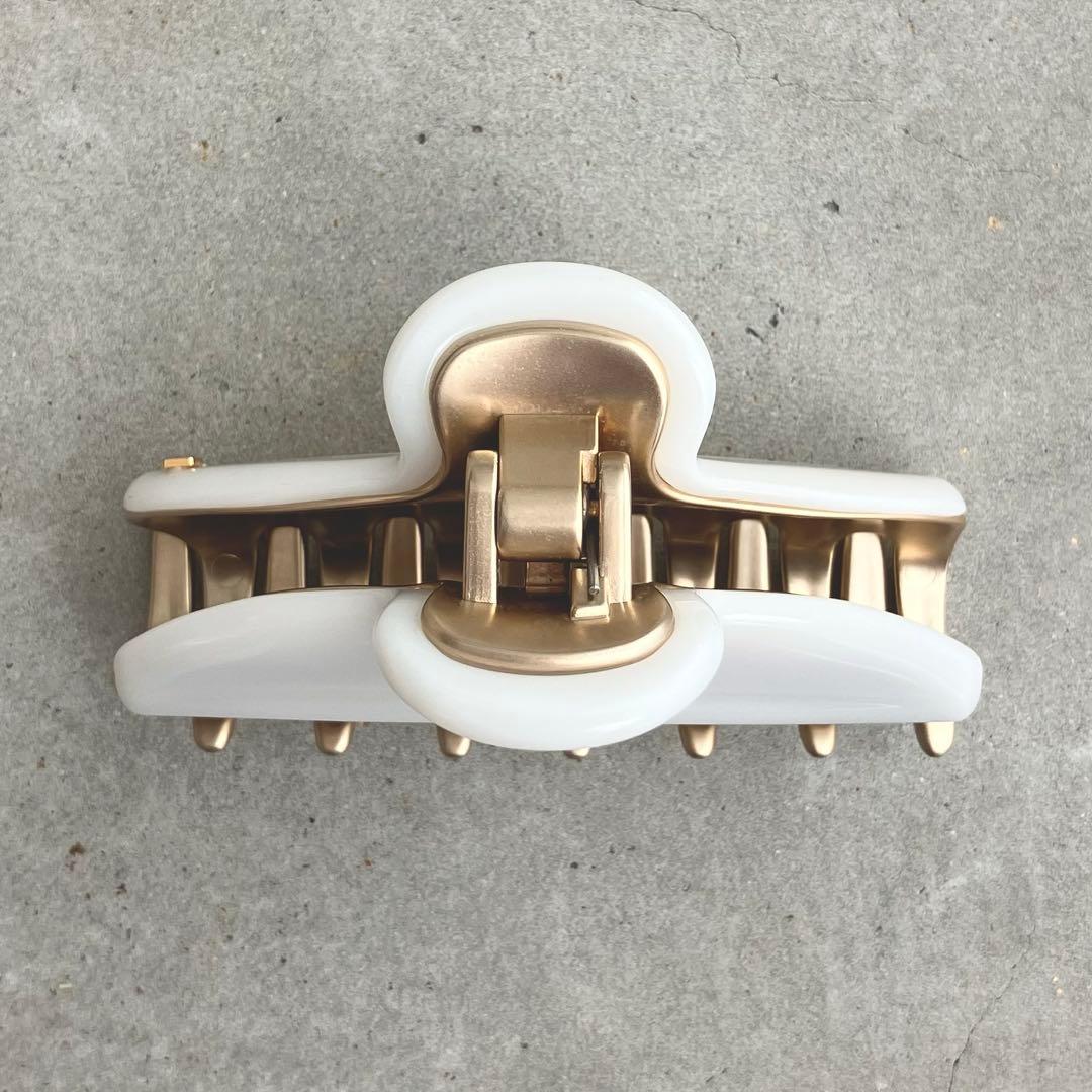 【美品】アレクサンドルドゥパリ VENDOME CLIP M ホワイト