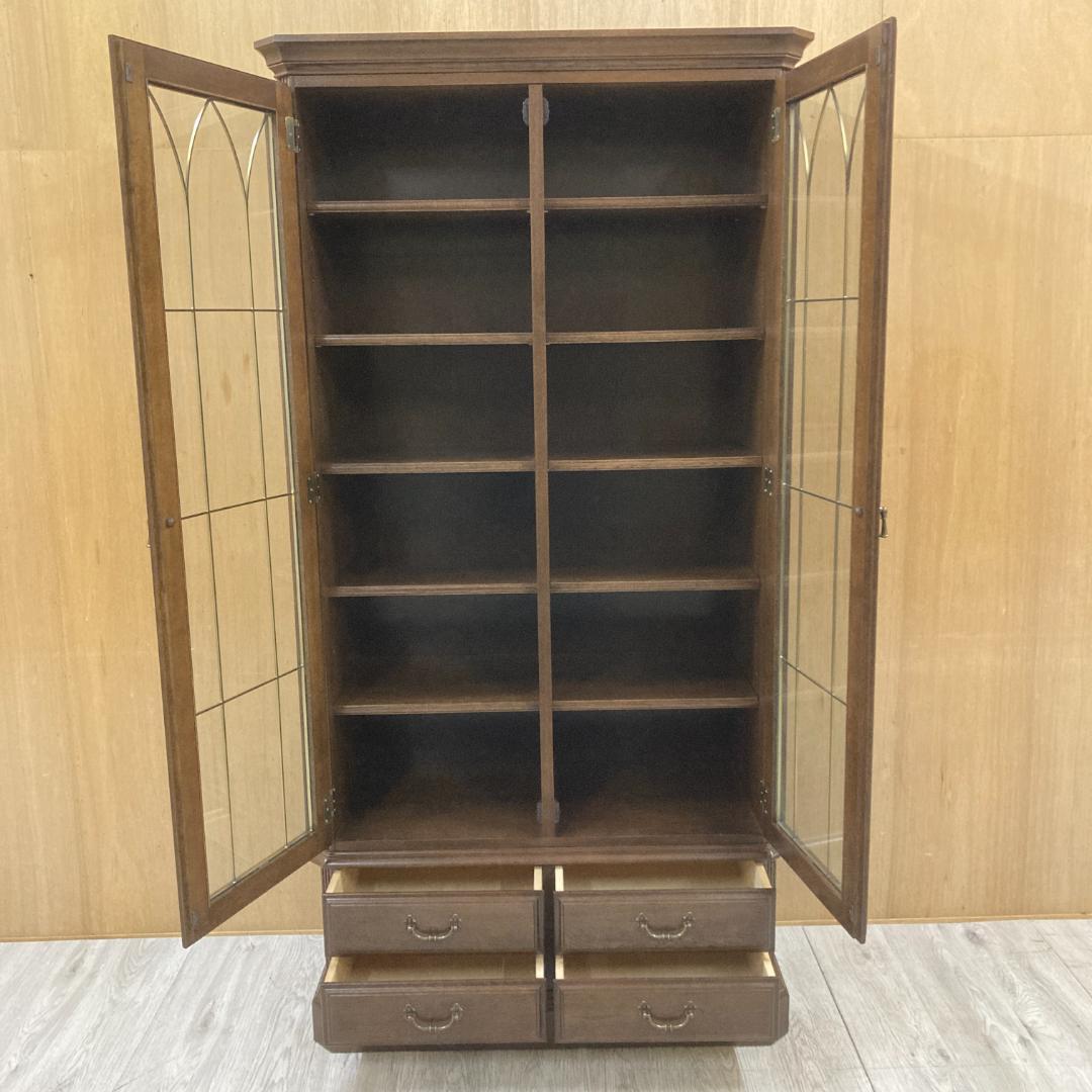 美品【カリモク】ドマーニ　クイーンズライフ　飾り棚　カップボード　書棚