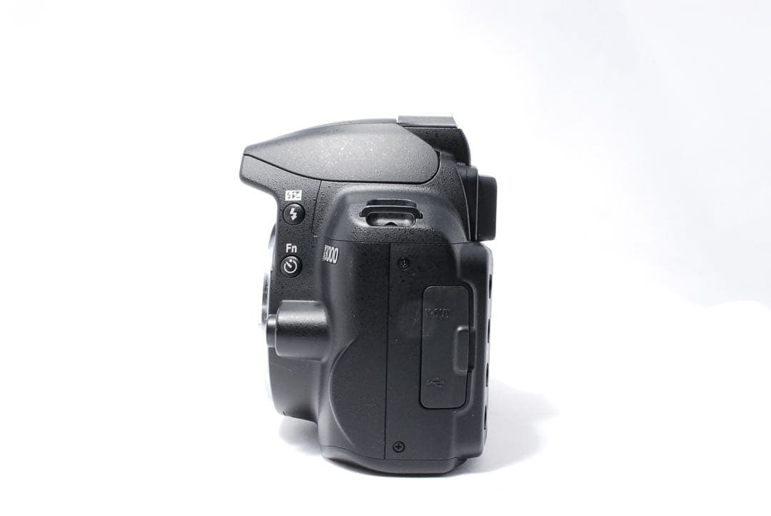 簡単撮影❤️NikonD3000❤️軽量ボディ一眼レフカメラ