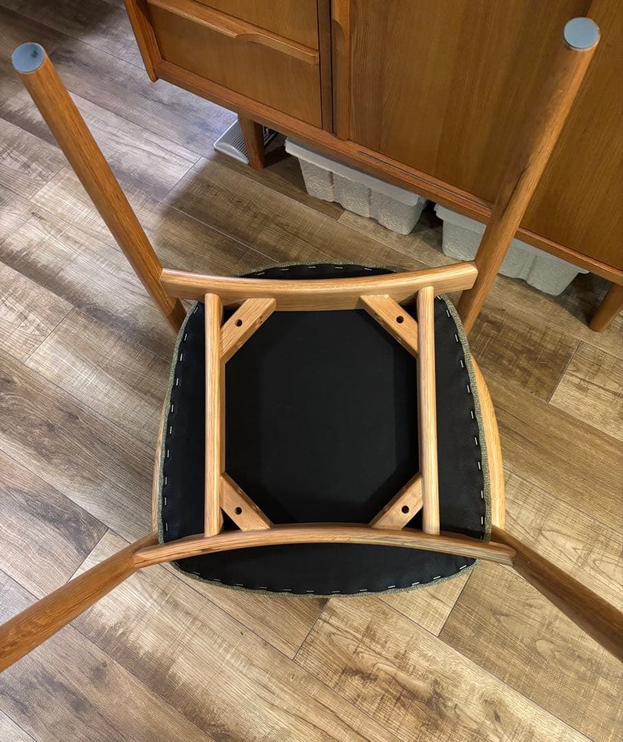 北欧ダイニング肘掛けチェア