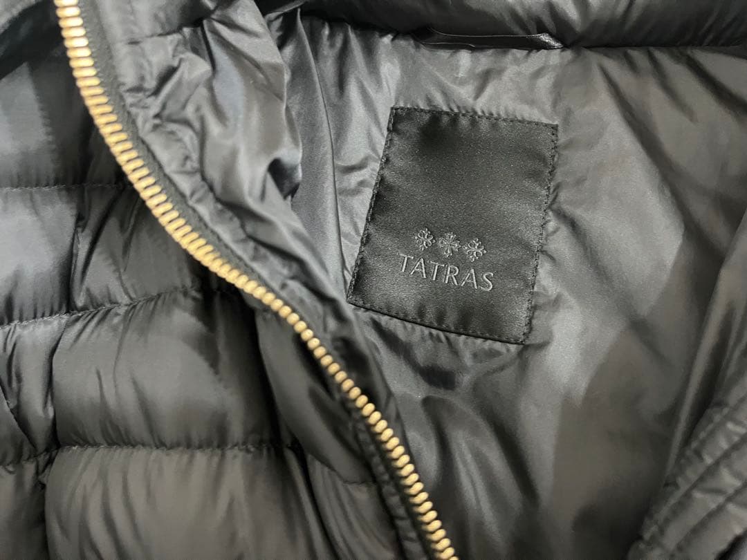 タトラス　ダウンジャケット　ネイビー