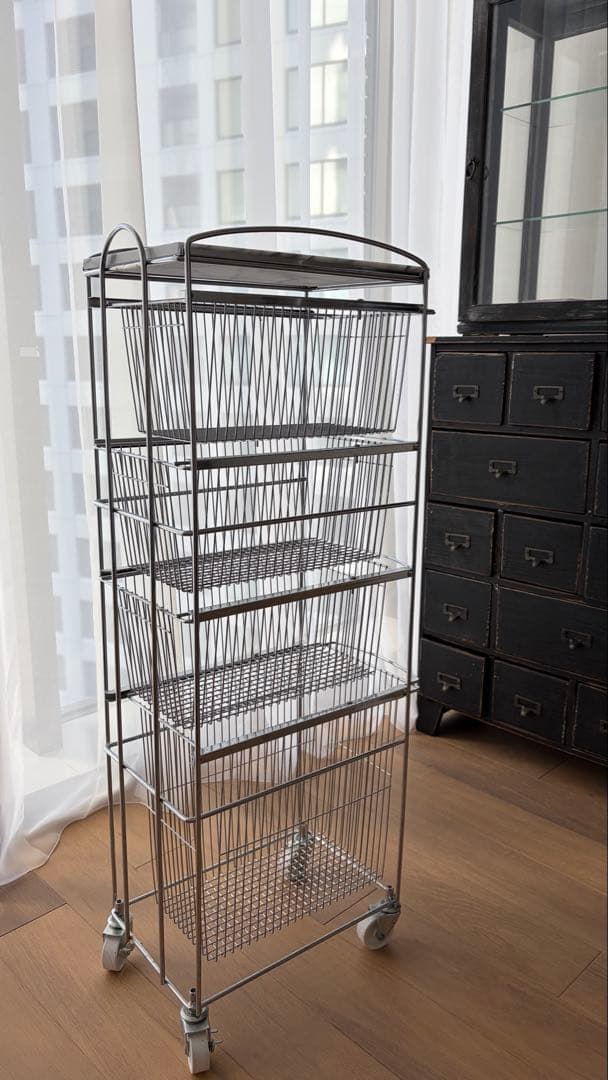 〈ASPLUND〉スリムトローリー　マーブルトップ　4段　天板天然大理石