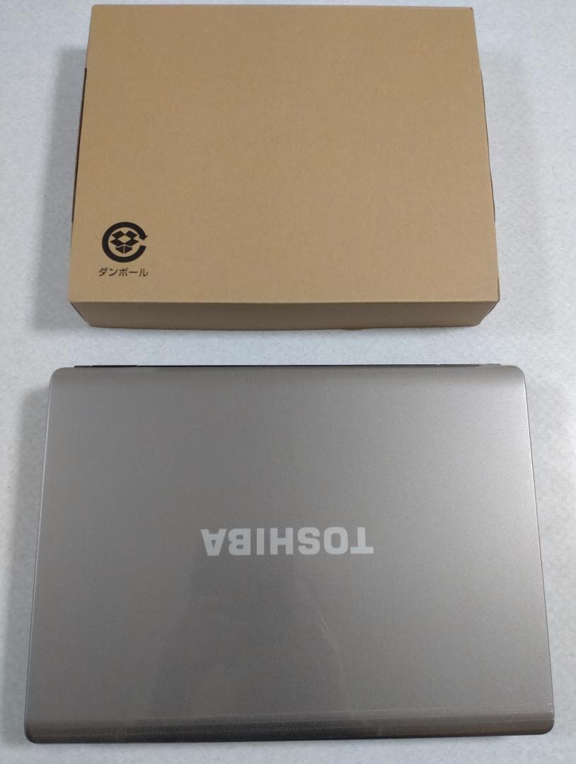 ノートパソコン（ダイナブック）