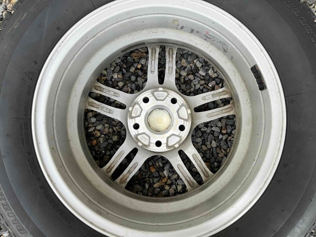 フォルクスワーゲンシャラン　ブリヂストン BLIZZAK VRX