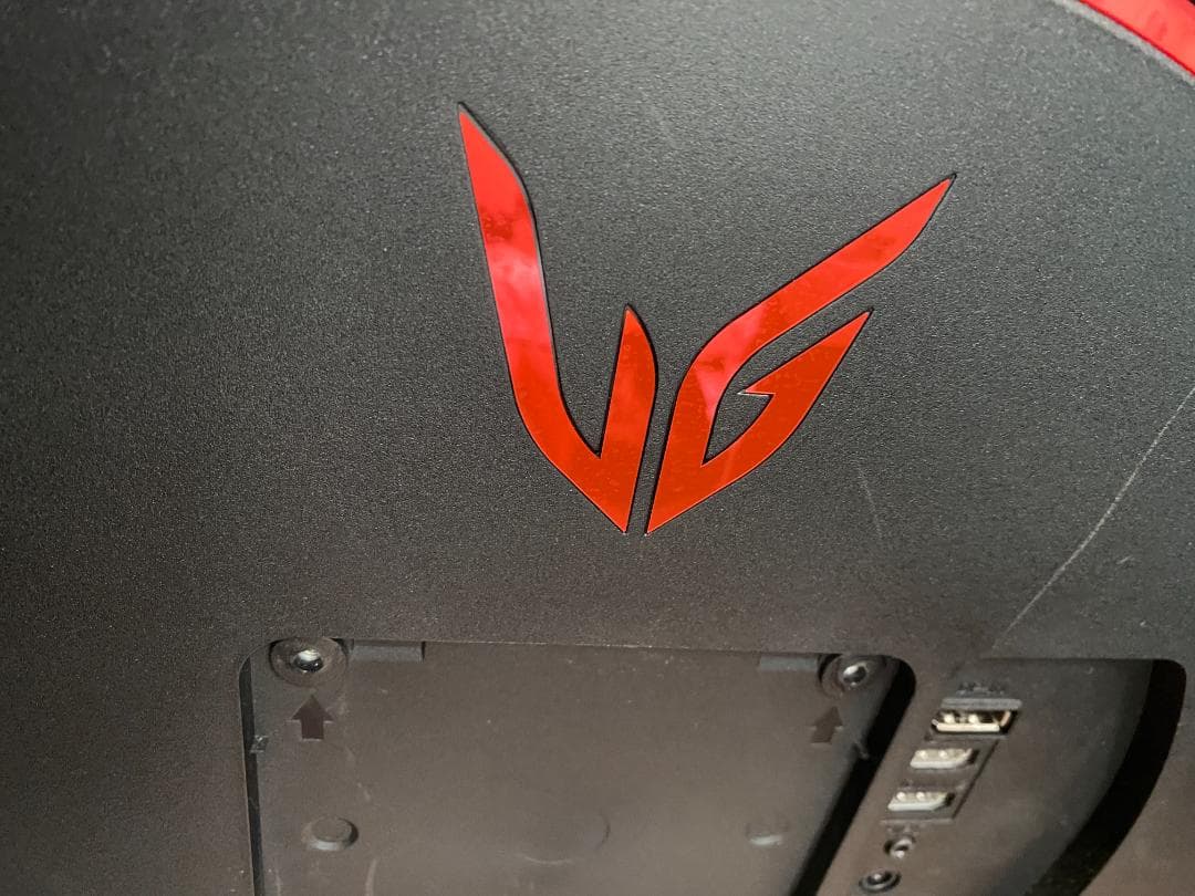 LG製 UltraGear 32GN650-Bモニター※V字型スタンドなし