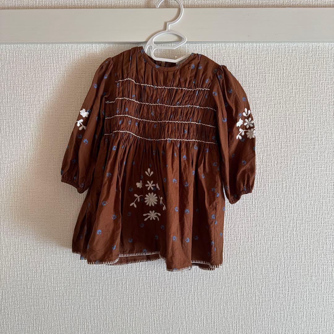 apolina ワンピース　2-3y