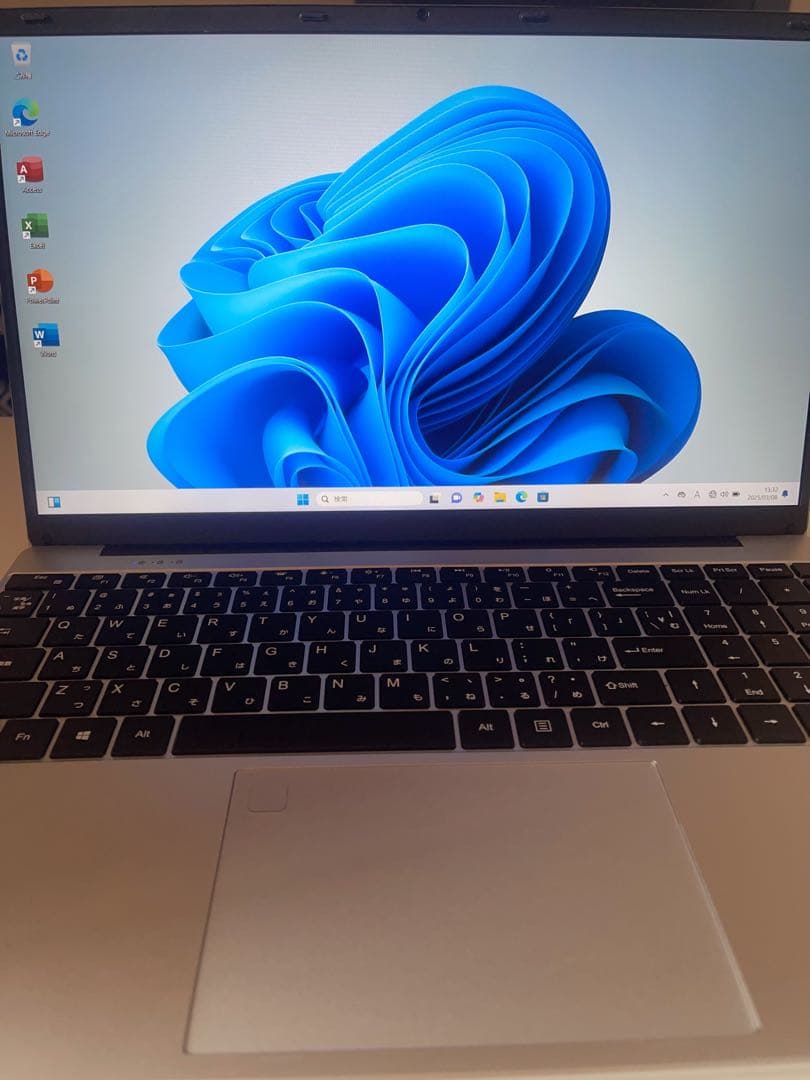 お*ん様 Windows 11搭載ノートPC15.6インチオフィス付き　Wi-F