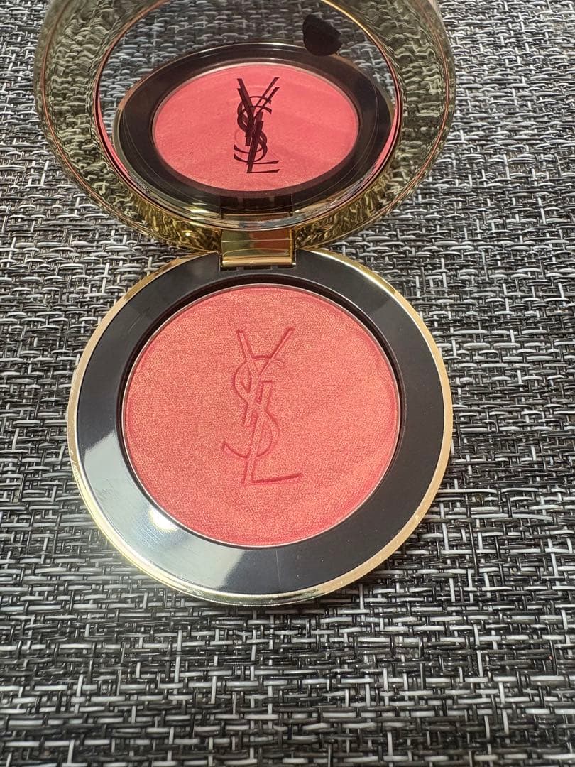 イヴサンローラン メイクミーブラッシュ パウダー 93 レストレスロゼ