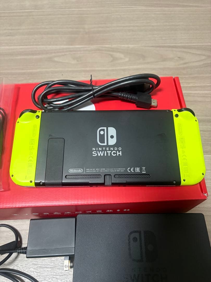 【完全動作品】ニンテンドースイッチ ネオンイエロー（おまけ付き）