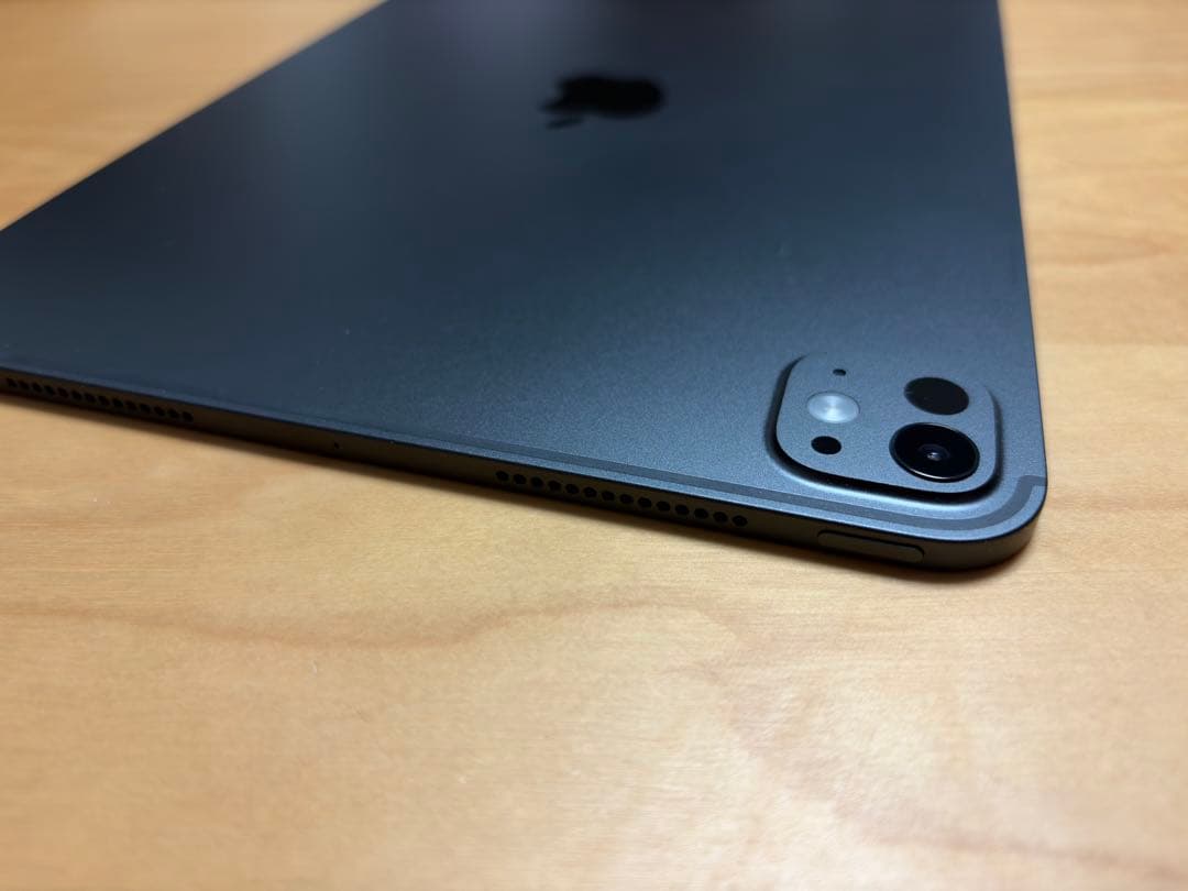 iPad Pro M4 11インチ 256GB Smart Folio付き