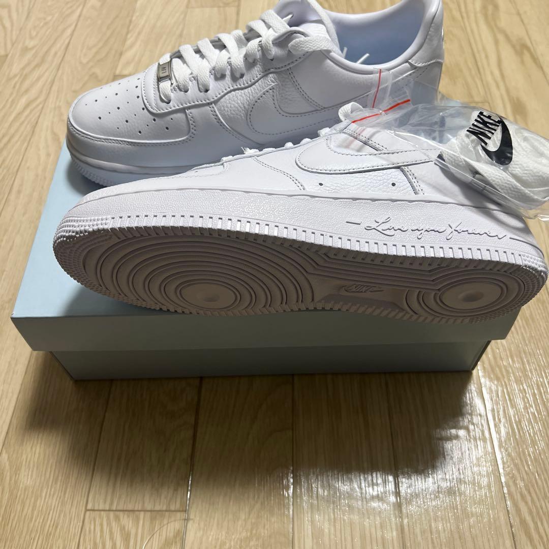 NIKE Air Force 1 ホワイト 予備靴紐付き