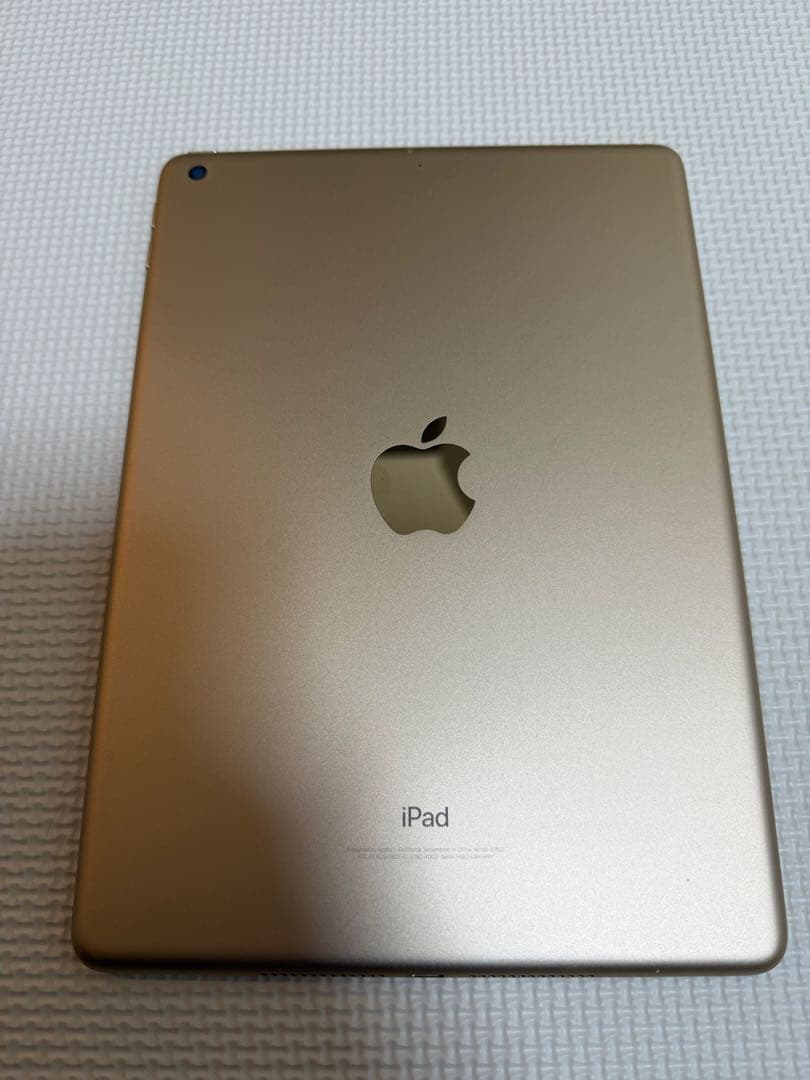 超美品　iPad Wi-Fi 第5世代 128G ゴールド