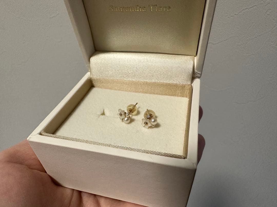 【ごま】Samantha Tiara K10 YG フラワーパールピアス