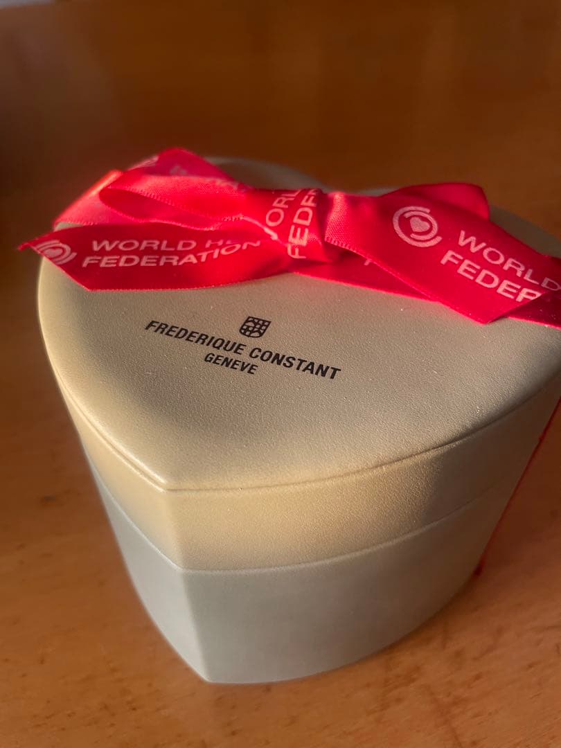 Sahara　Frederique constant 腕時計　箱付き