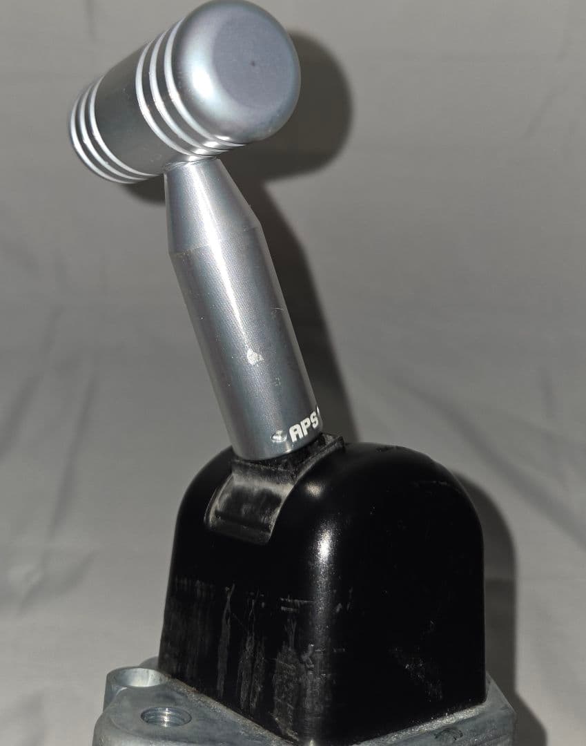 17プロフィア用 ショート パーキングブレーキレバー シルバー0