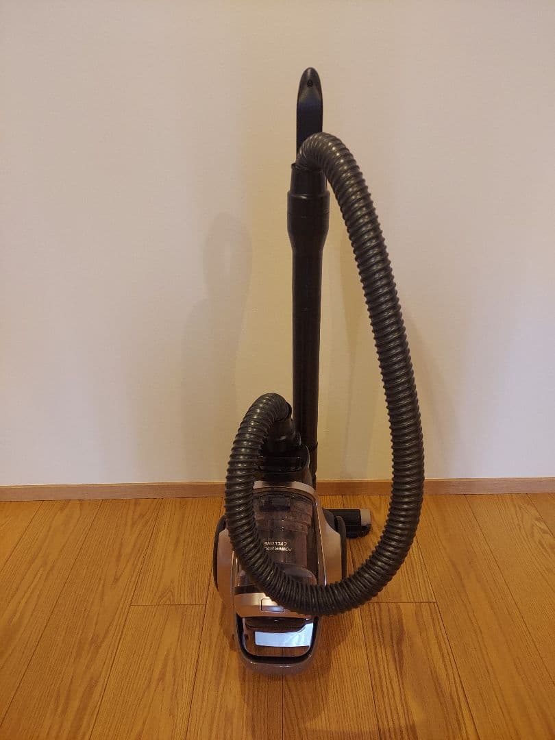 日立　サイクロン掃除機　CV-SD300