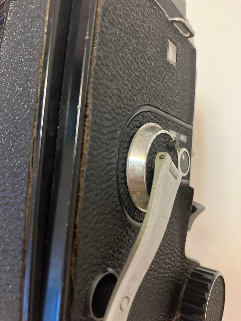 Mamiya C330 プロフェッショナル 二眼レフカメラ ハンドル付き