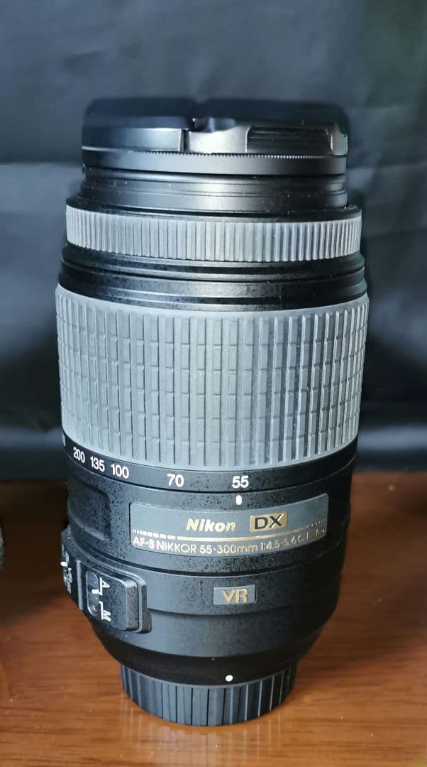 Nikon D5500 ダブルズームキット シャッター回数:1457
