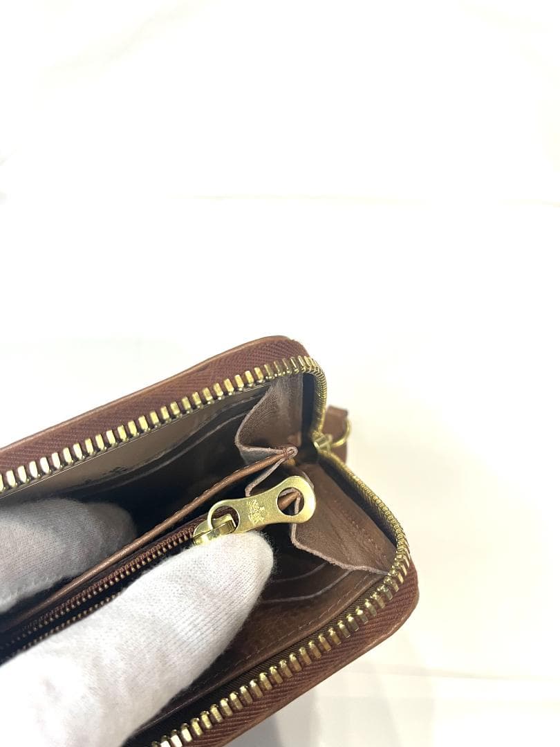 イルビゾンテ SZW046 レザー ラウンドファスナー 長財布【未使用品】