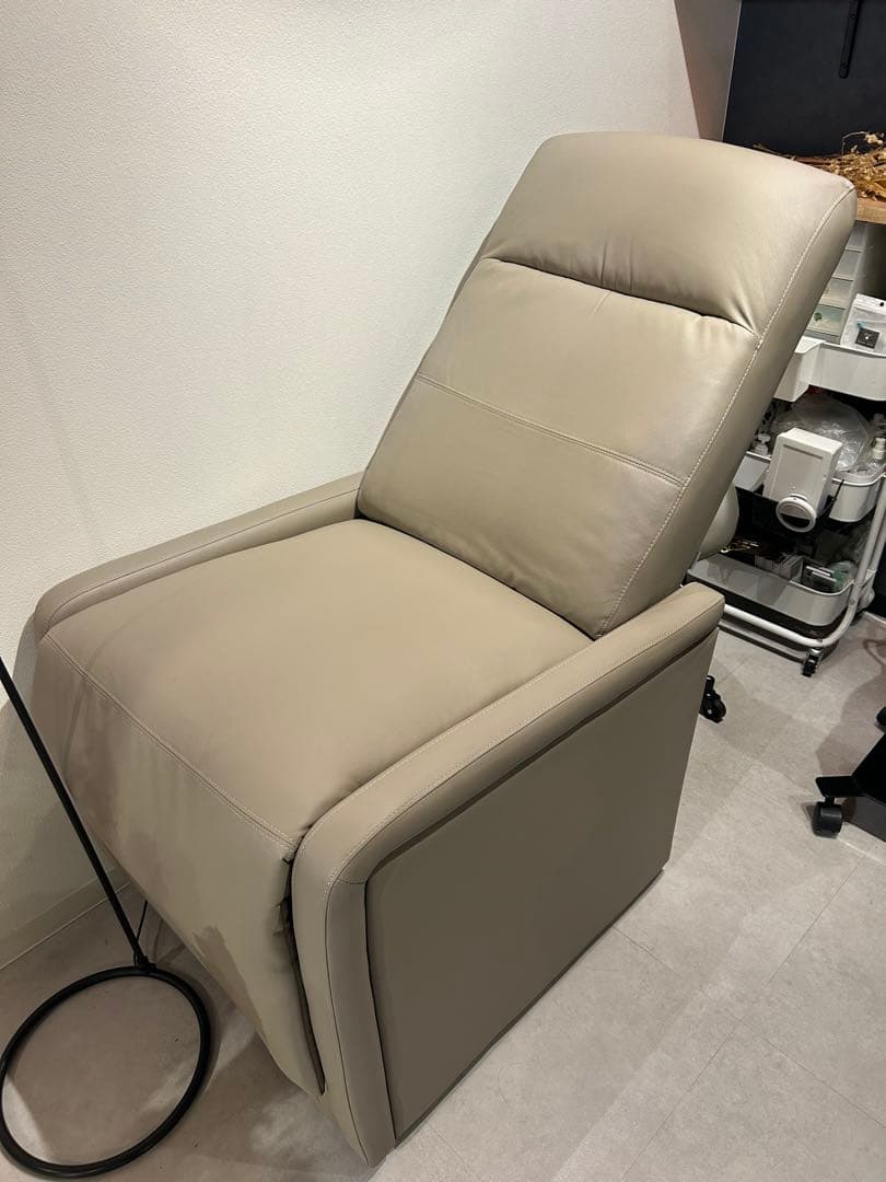 GANA電動リクライニングチェア　マツエク/エステ
