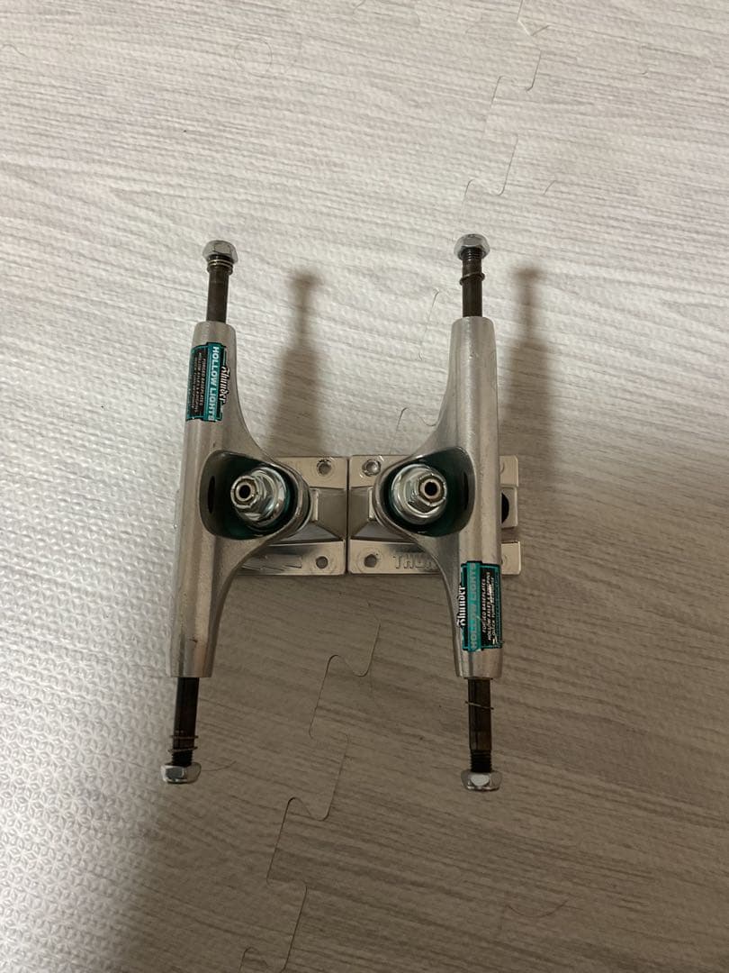 Hollow Light トラック サンダー