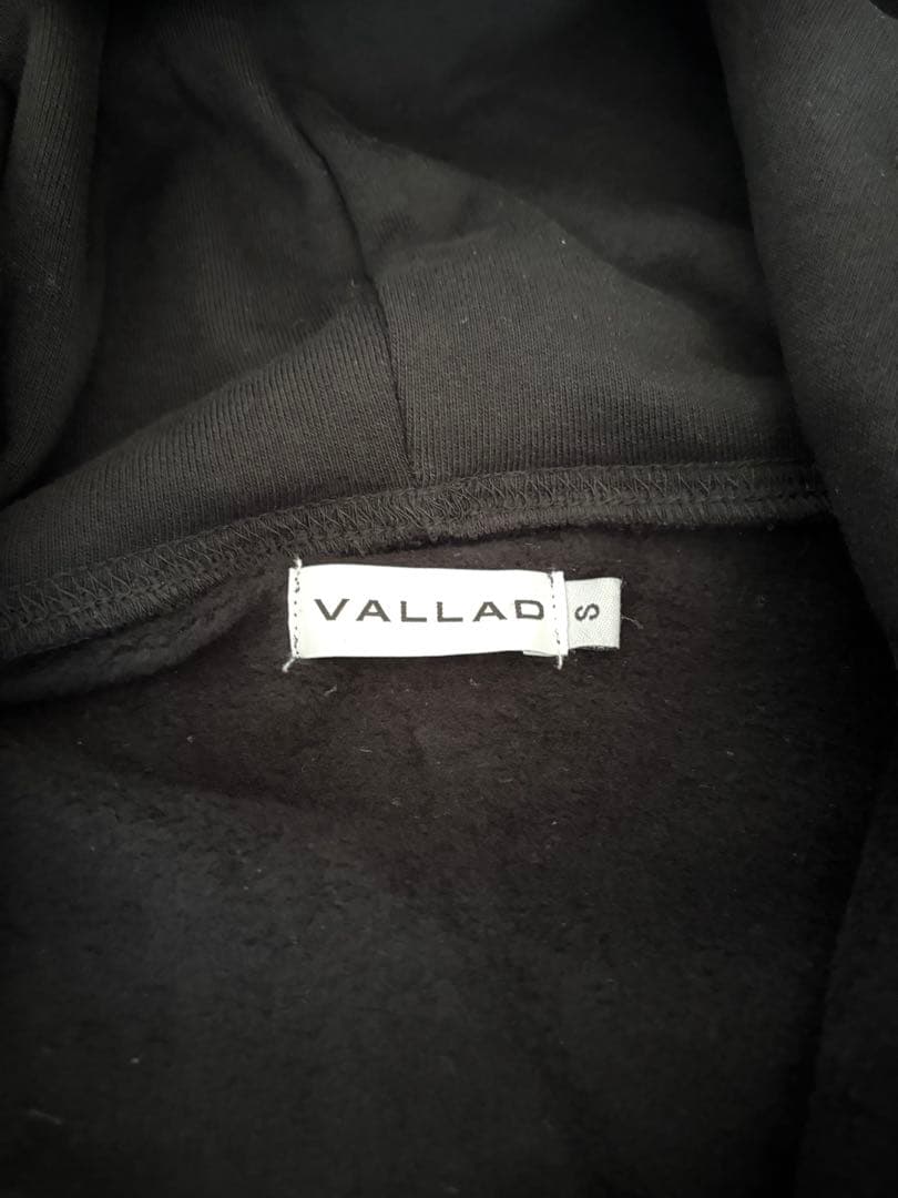 VALLAD Sサイズ　io着用　I LOVE VALLAD HOODIE